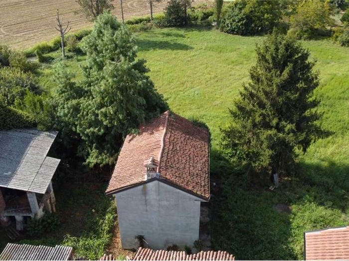 Casa con 6 locali in vendita in Via San Colombano, Ca' De Mazzi, Livraga