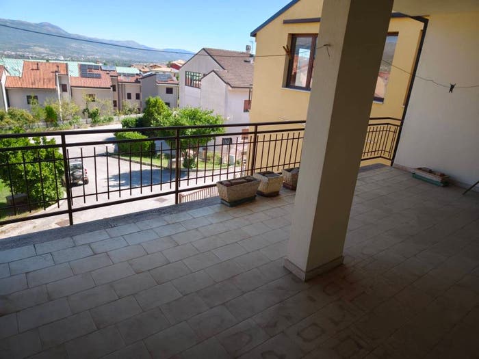 Casa con 6 locali in vendita in Via Giada, Bellavista Pianola, L'Aquila