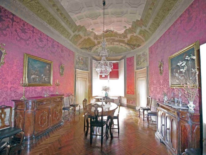 Appartamento con 6 locali in vendita in Via Francesco Rizzoli, Centro Storico, Bologna