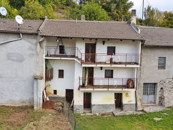 Casa quadrilocale in vendita in Borgata Albarea, San Pietro Val Lemina