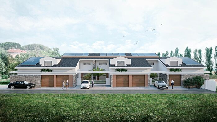 Casa con 5 locali in vendita in Via Turandot, Rimini