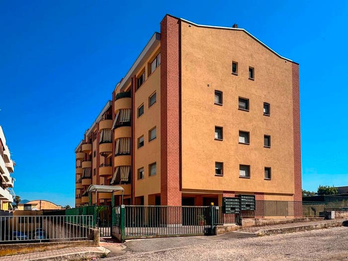 Appartamento trilocale in vendita in Via Pietro Nenni, Centro, Cisterna di Latina