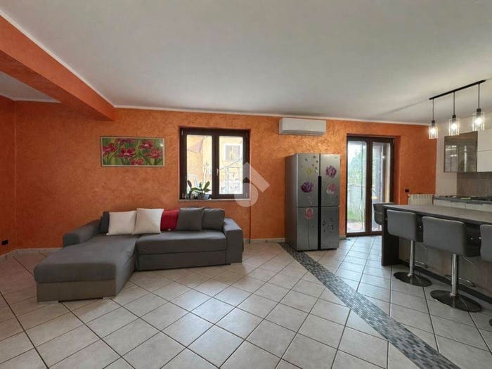 Appartamento trilocale in vendita in Via Leonardo da Vinci, Tivolille Pasquali Merenzata, Mendicino