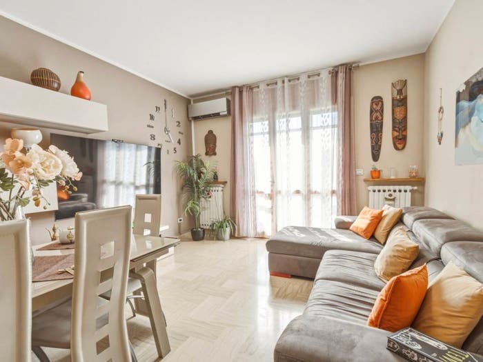 Appartamento con 6 locali in vendita in Centro, Castellarano