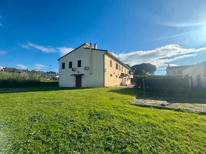 Casa con 6 locali in vendita in Via delle Pescine, Montecastello Treggiaia I Fabbri, Pontedera