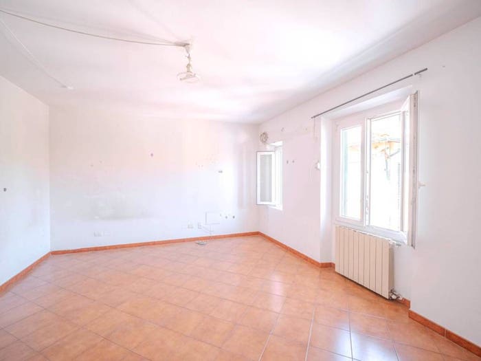 Casa quadrilocale in vendita in San Donnino, Campi Bisenzio