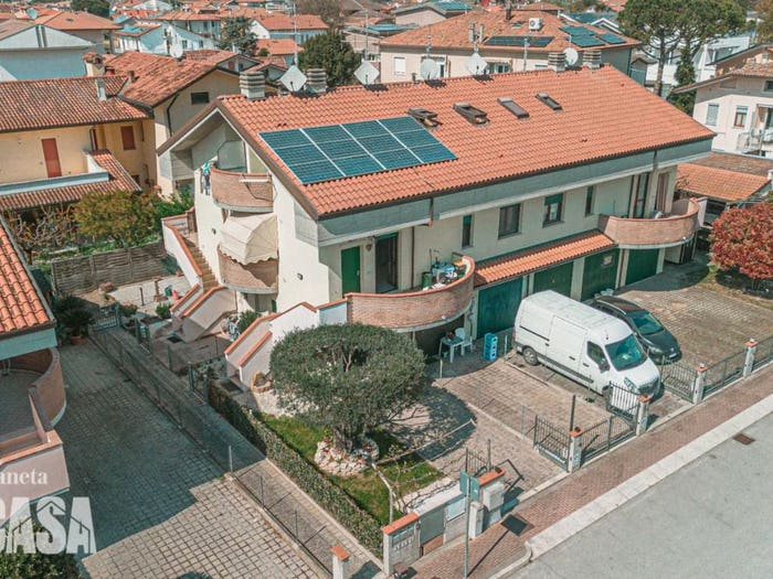 Casa quadrilocale in vendita in Via Corelli, Gatteo A Mare, Gatteo