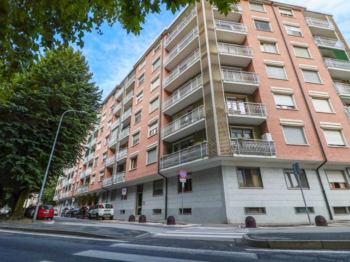 Appartamento trilocale in vendita in Viale Vittorio Veneto, Centro, Chivasso