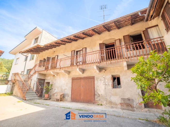 Casa quadrilocale in vendita in Via Roma, Centro, Vignolo