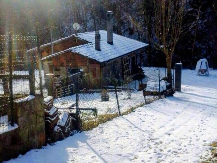 Casa trilocale in vendita in Frazione Molino, Camandona