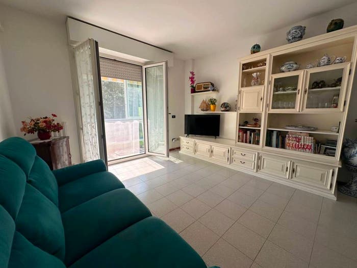 Appartamento trilocale in vendita in Via Natalino Otto, Centro, Cogoleto