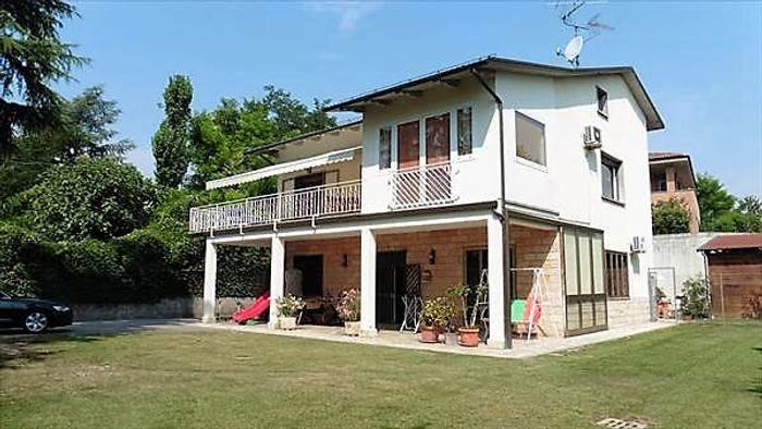Casa con 6 locali in vendita in Via Gino Zocca, La Fornace, Monte San Pietro