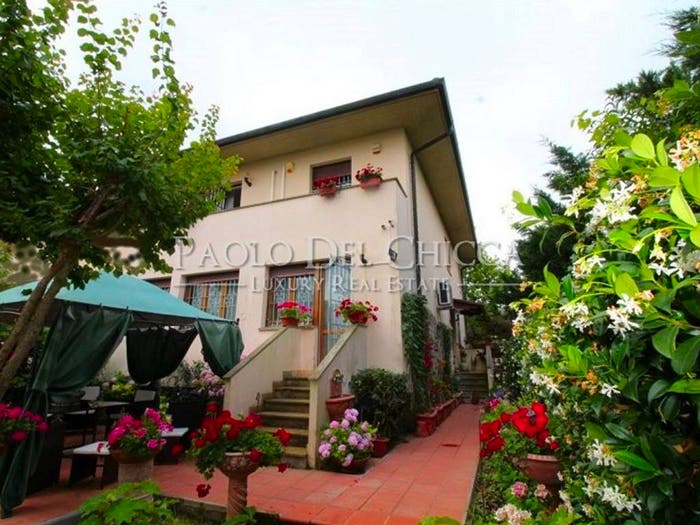 Casa con 6 locali in vendita in Via del Pino, Montenero Basso Montenero Alto, Livorno