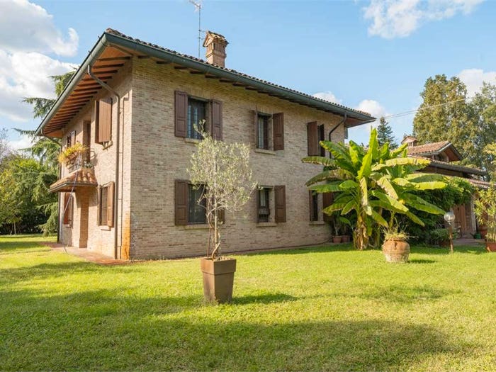 Casa con 5 locali in vendita in Via Due Ponti, Due Ponti, Carpi