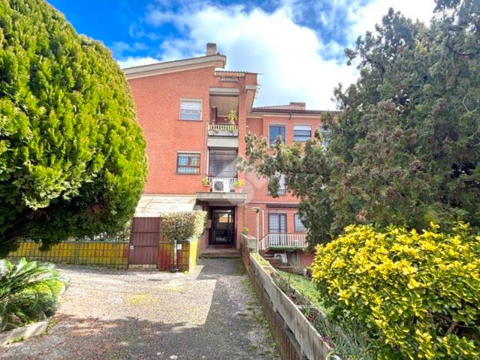 Casa trilocale in vendita in Via Torino, Centro, Genzano di Roma