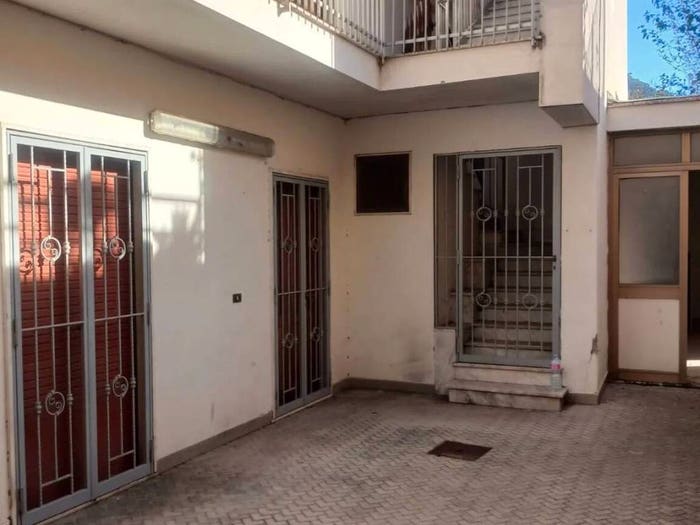 Casa con 6 locali in vendita in Via Sasso, Centro, Roccarainola