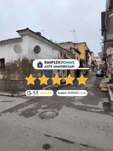 Appartamento trilocale in vendita in Via della Uva, Quartieri Settecenteschi, Foggia