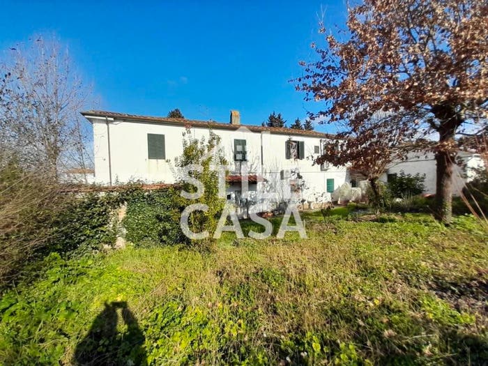 Casa con 6 locali in vendita in Spianate Ponte ai Pini, Altopascio