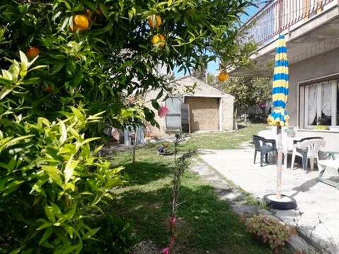 Casa con 5 locali in vendita in Via Capone No Number, Cepagatti