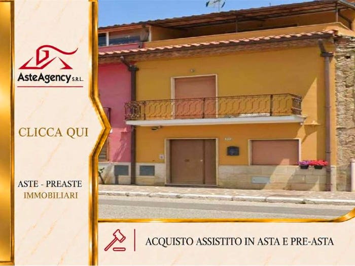 Appartamento con 6 locali in vendita in Via Paolo Marso, Cese, Avezzano