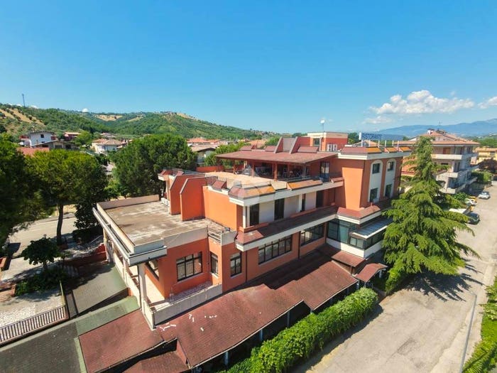 Casa in vendita in Via catanzaro, Castellalto