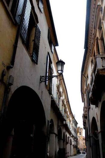Appartamento trilocale in vendita in Via Vescovado, Piazze Duomo, Padova