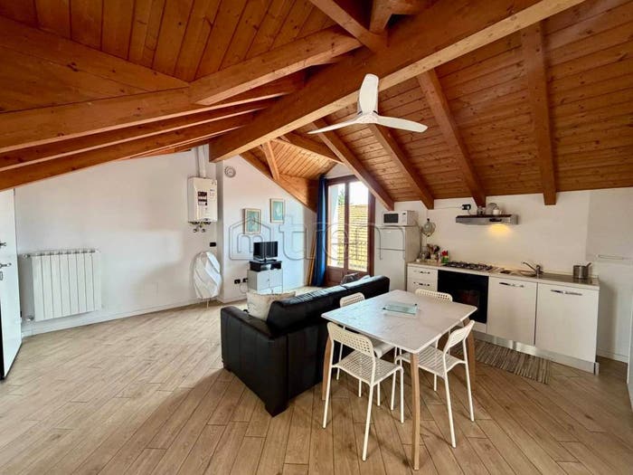 Appartamento bilocale in vendita in Via Sant'Anna n, Centro, Arese