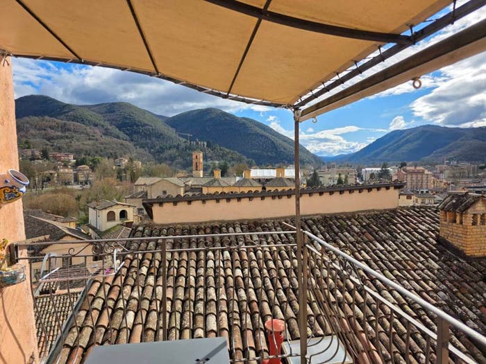 Appartamento con 6 locali in vendita in Rieti