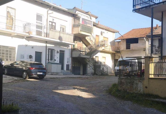 Casa quadrilocale in vendita in Via Cantore, Centro, Lentate sul Seveso