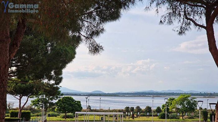 Appartamento quadrilocale in vendita in Via Renzo Prandini, Centro, Orbetello