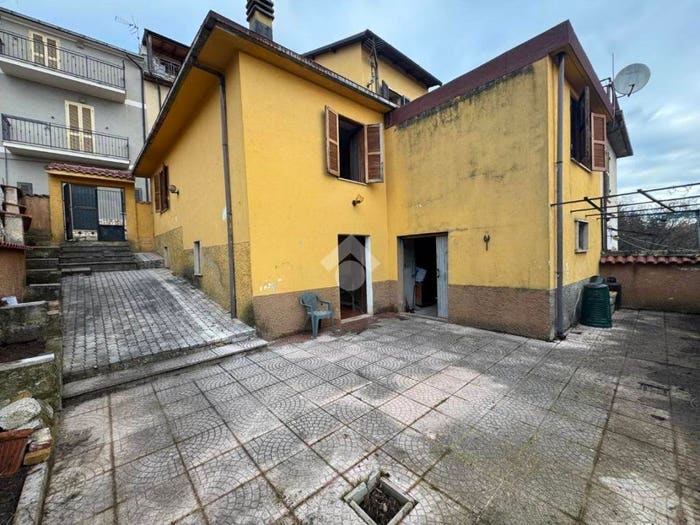Casa quadrilocale in vendita in Via delle gilberghe, Centro, Capistrello