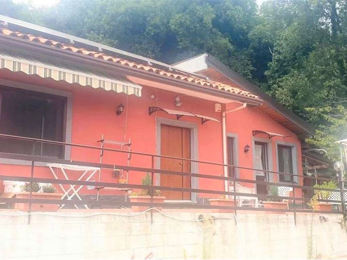 Casa quadrilocale in vendita in Zafferana Etnea