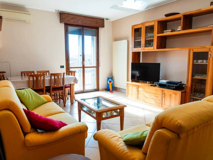 Appartamento con 5 locali in vendita in Via dei Salesiani, Centro, Finale Emilia