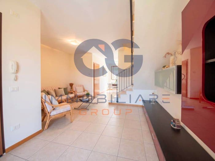 Appartamento trilocale in vendita in Via Grignano, Centro, Mombaroccio