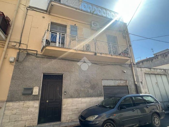 Casa con 5 locali in vendita in Via calatafimi, Centro, Canosa di Puglia