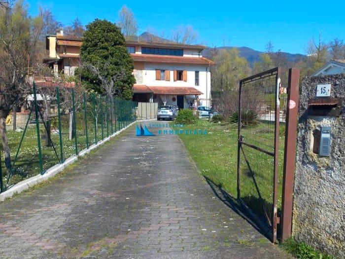 Casa con 5 locali in vendita in Via Bregoscia, Marina Verde Renella, Montignoso