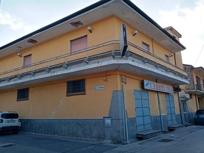 Casa con 6 locali in vendita in Via San Nicola, Casal di Principe