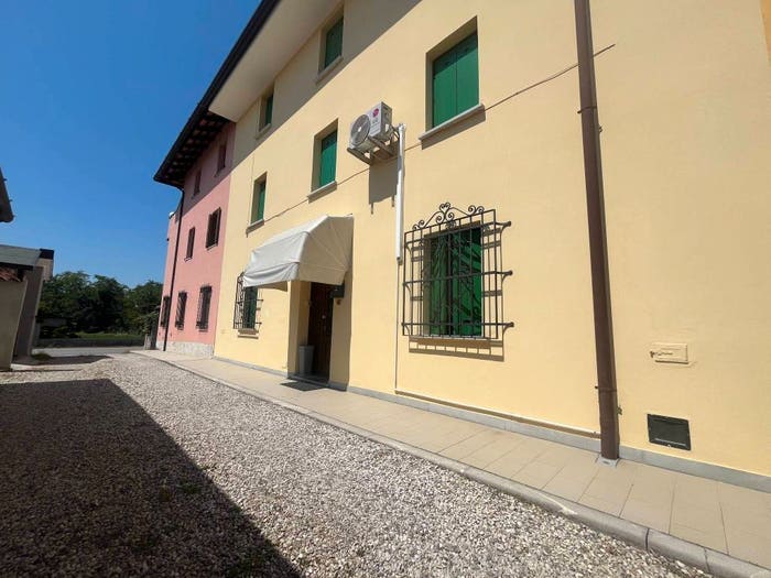 Appartamento trilocale in vendita in Via della Roggia, Basaldella, Campoformido