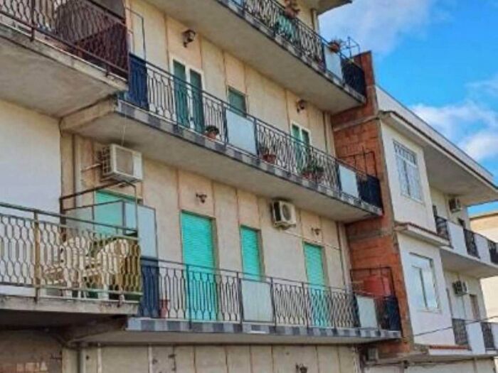 Appartamento quadrilocale in vendita in Via Marcuccio Gallico Sup, Reggio Calabria
