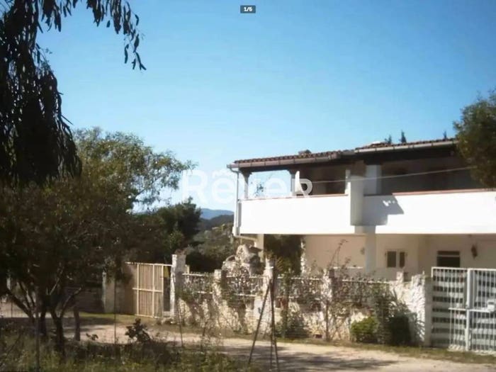 Casa con 6 locali in vendita in Via Sa Spregargia, Muravera
