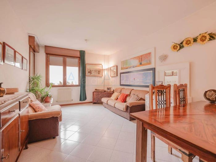 Appartamento con 5 locali in vendita in Via Luigi Cadorna, Centro, Conegliano