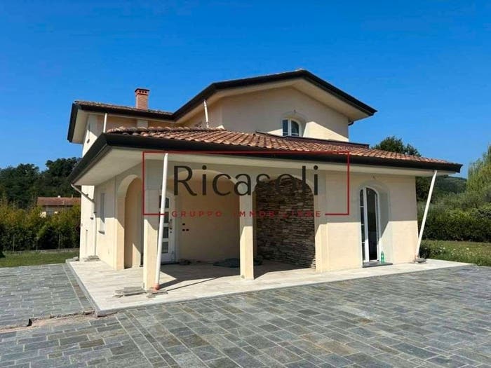 Casa con 6 locali in vendita in VIA LECCIO LAPPATO, Gragnano Lappato, Capannori