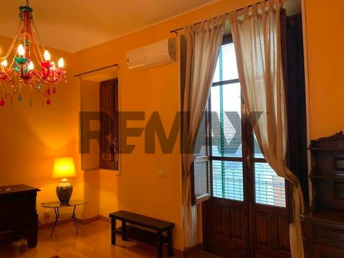Appartamento quadrilocale in vendita in Via Plebiscito, Via delle Calcare, Catania