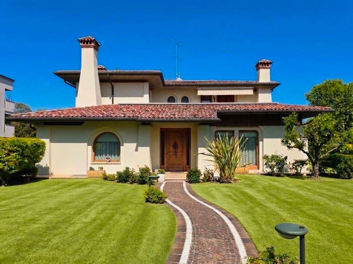 Casa con 6 locali in vendita in Via Giuseppe Pantano, Centro, Oderzo