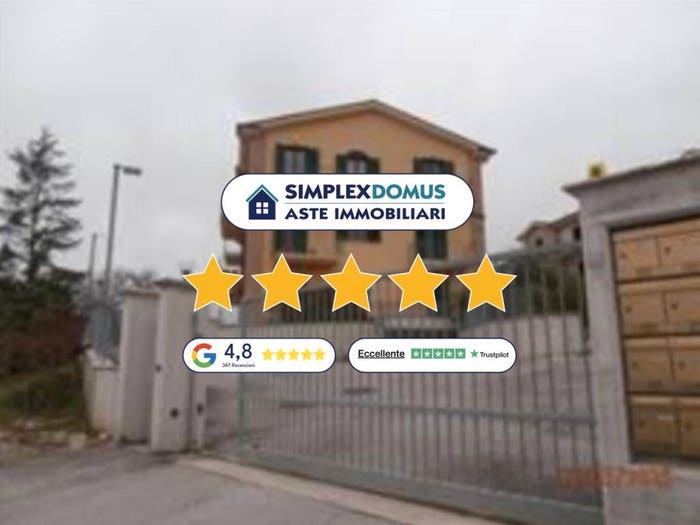 Appartamento con 5 locali in vendita in Contrada Palombara, Piane Di Montegiorgio, Montegiorgio