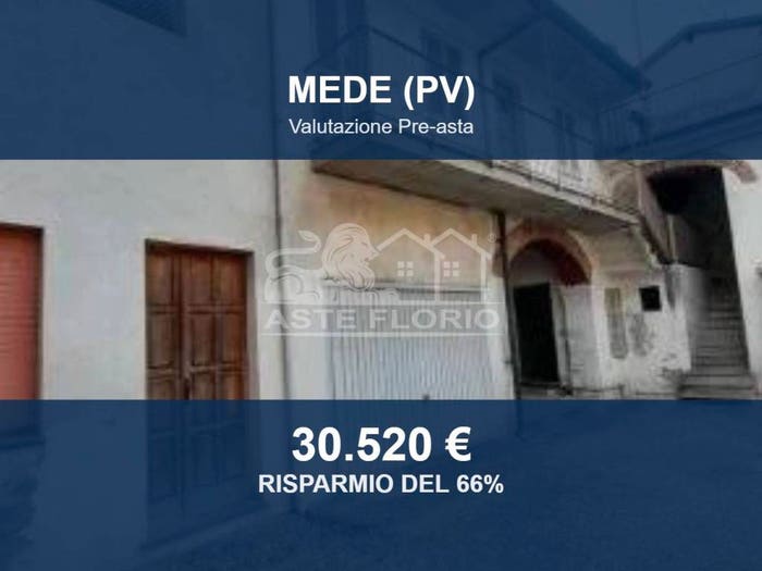 Casa con 5 locali in vendita in Via Giuseppe Garibaldi, Centro, Mede