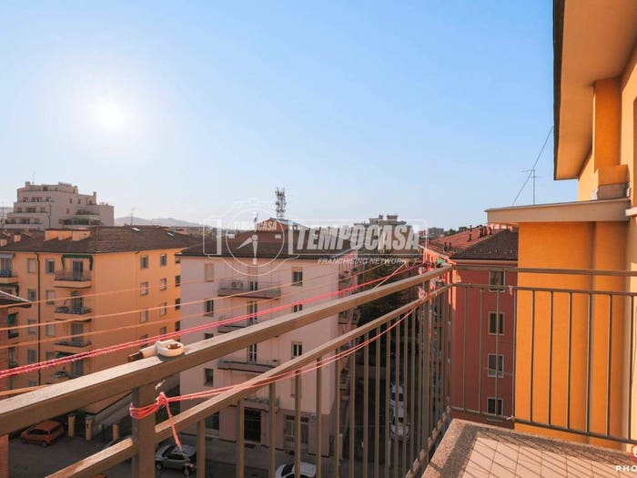 Appartamento trilocale in vendita in Via Bellaria, Mazzini Fossolo, Bologna