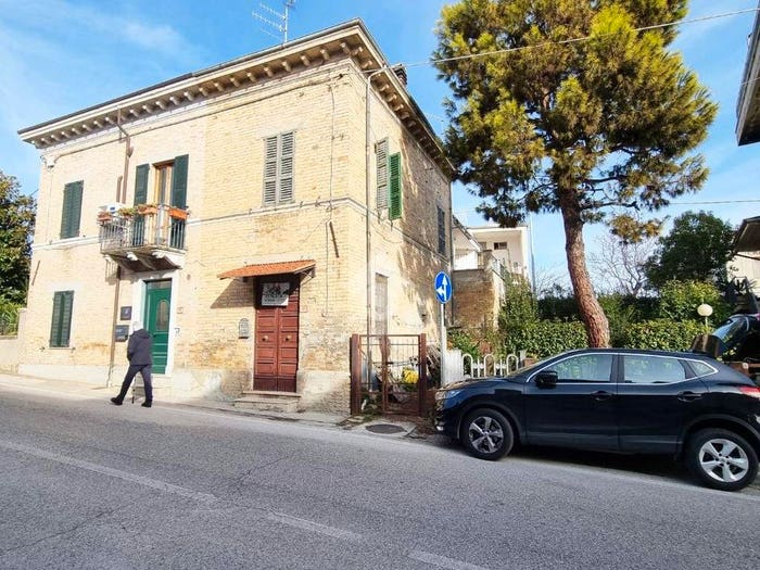 Casa trilocale in vendita in Via Borgo da Mare, Centro, Monteprandone