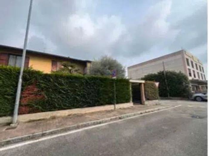 Appartamento trilocale in vendita in Via Papa Giovanni Paolo Ii, Ponte San Pietro