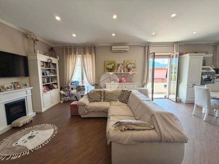 Appartamento quadrilocale in vendita in Via Torquato Tasso, Centro, Gragnano
